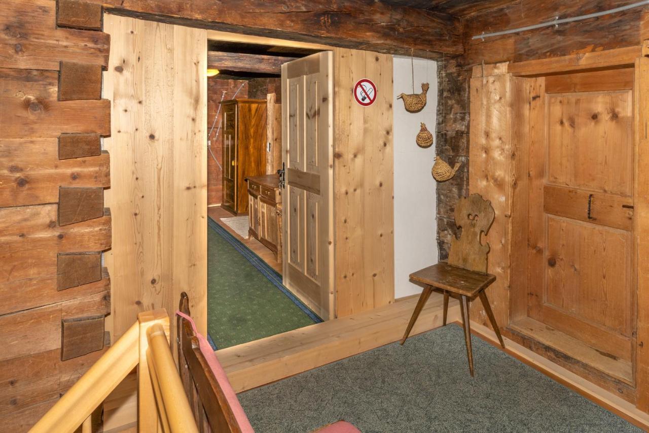 Apartamento Haus Holzwurm Raggal Exterior foto