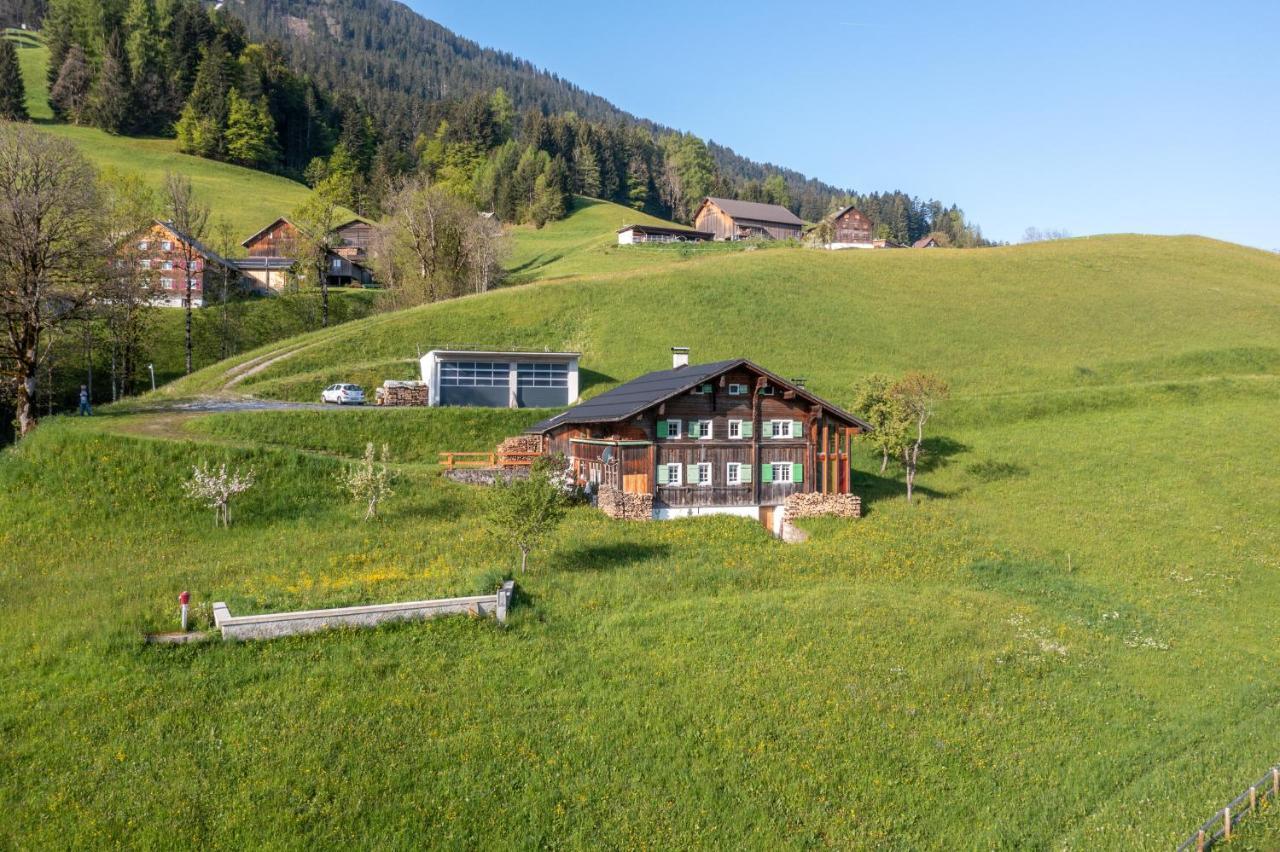 Apartamento Haus Holzwurm Raggal Exterior foto