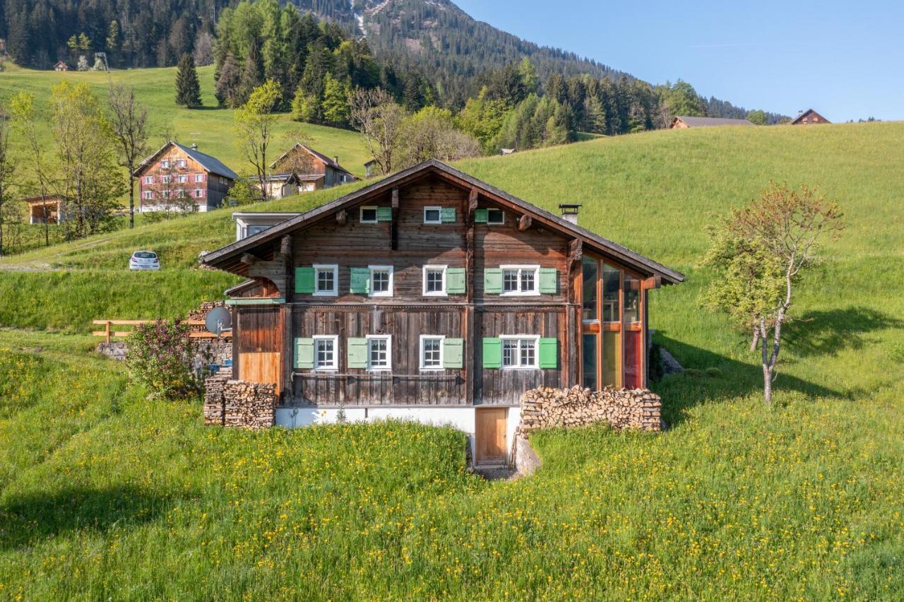 Apartamento Haus Holzwurm Raggal Exterior foto